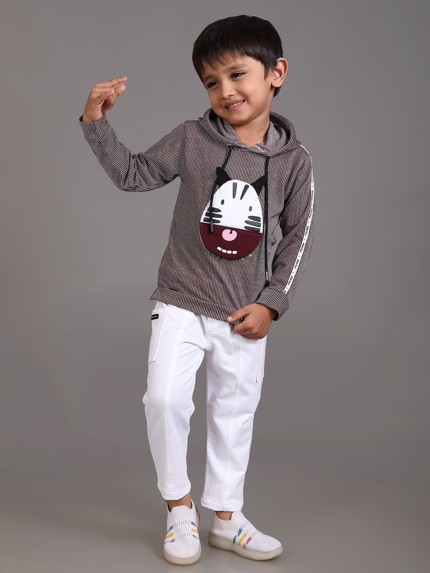 Unique Applique Full Top With Hood & Pant Set