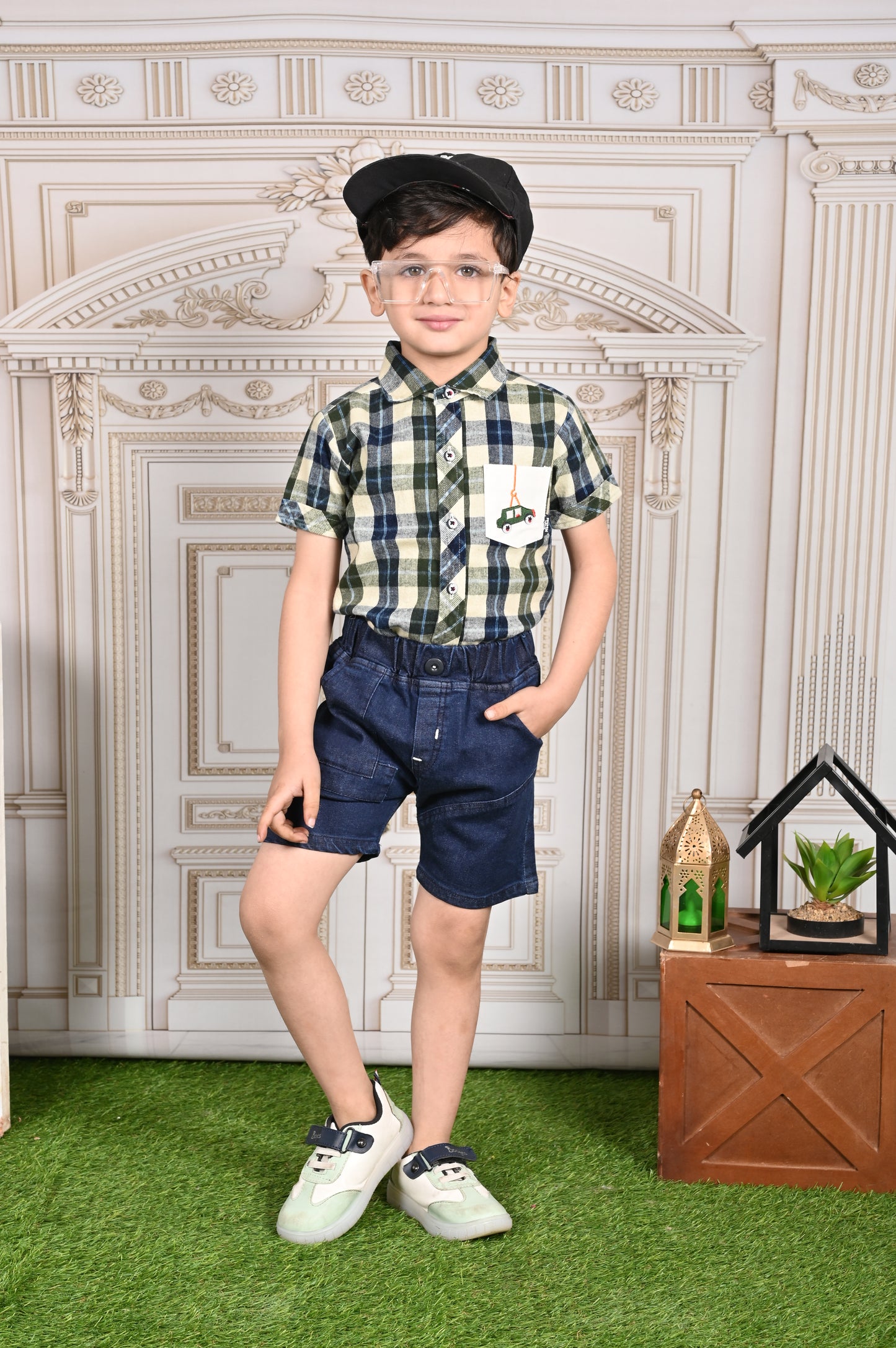 Cord Checks Shirt With Contrast Pocket