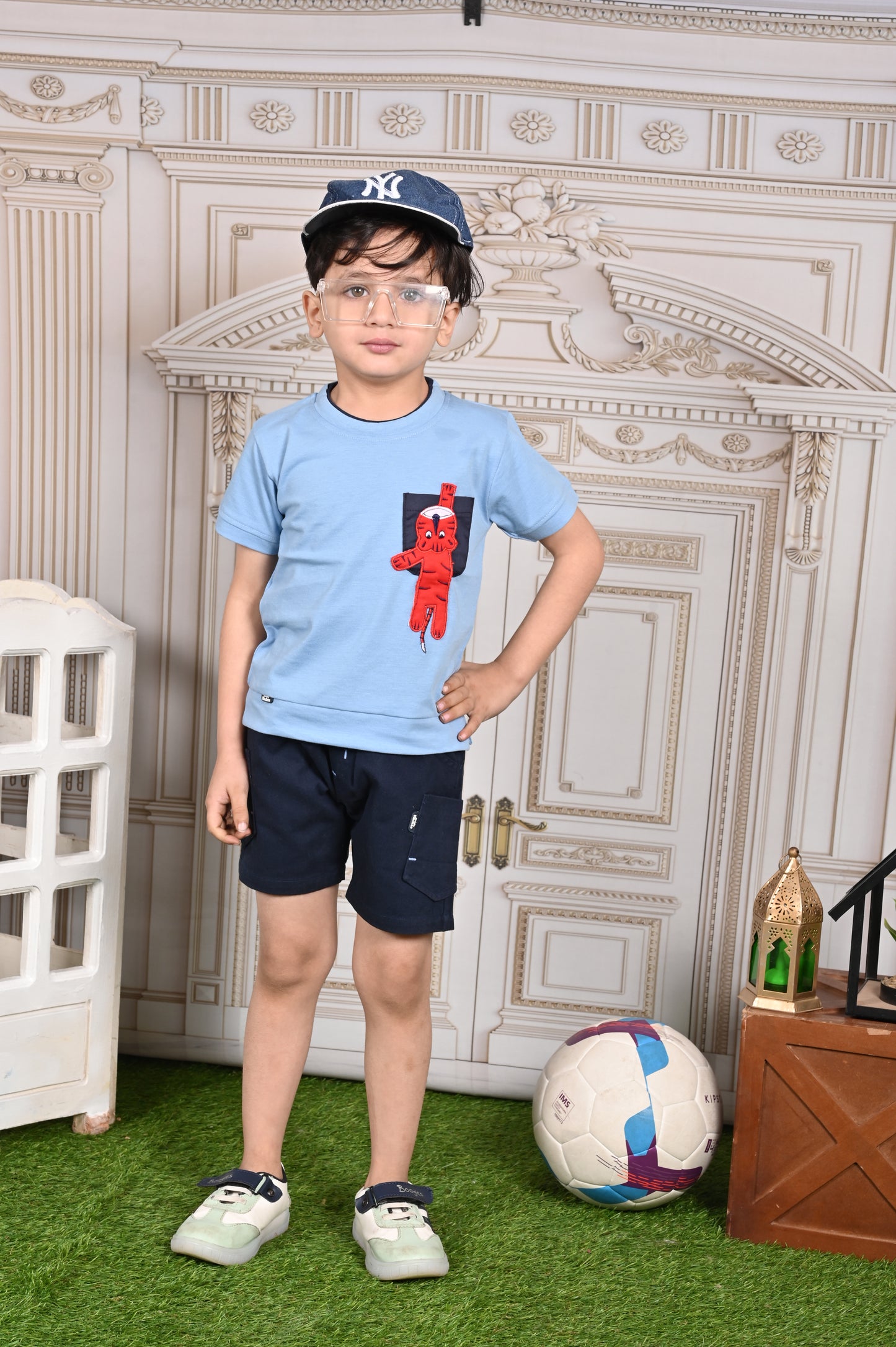 Happy Tiger Round Neck T-Shirt & Pant Set