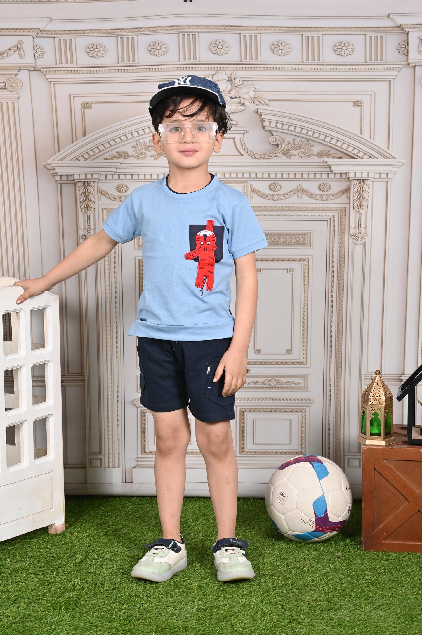 Happy Tiger Round Neck T-Shirt & Pant Set