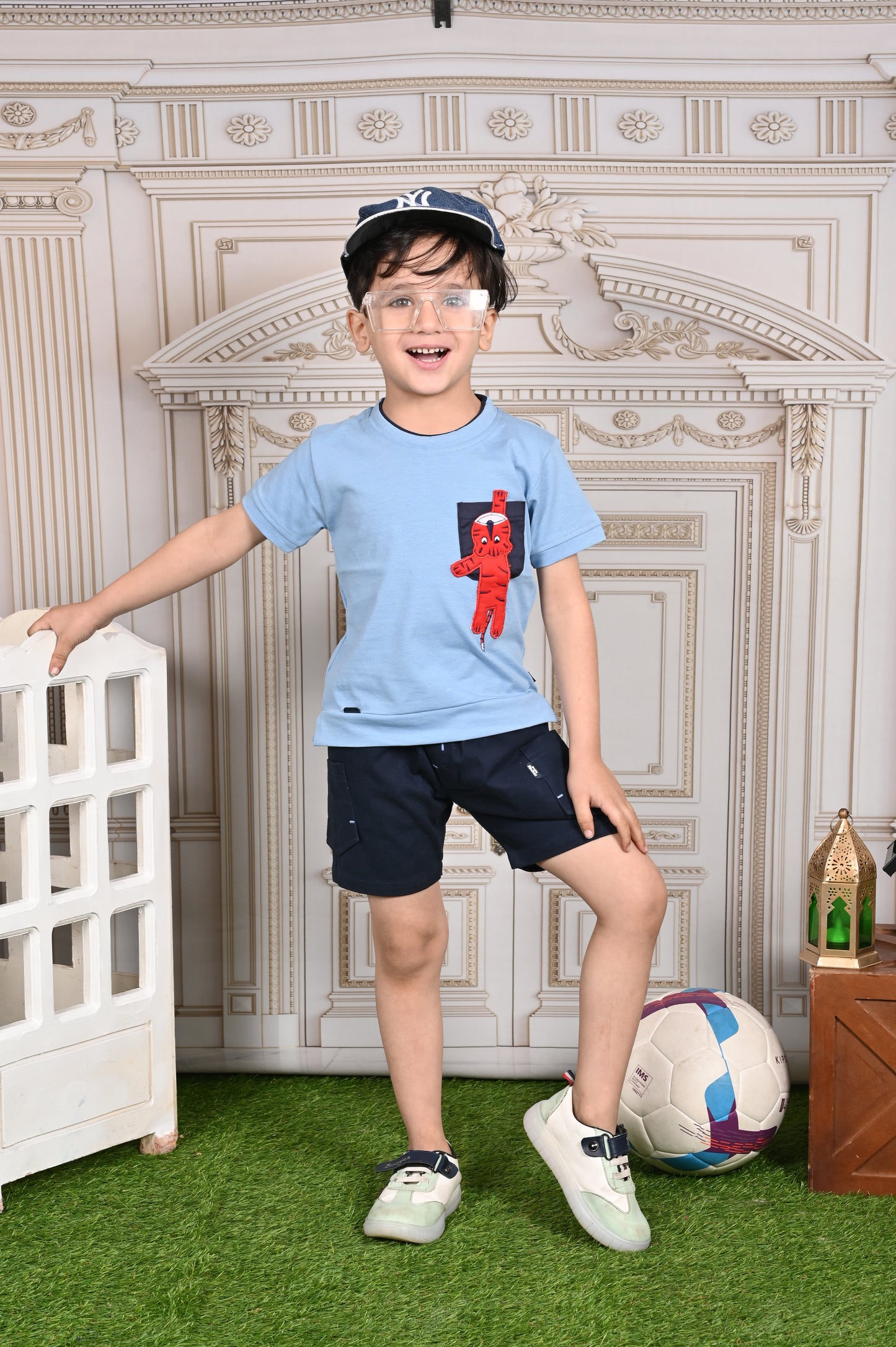 Happy Tiger Round Neck T-Shirt & Pant Set