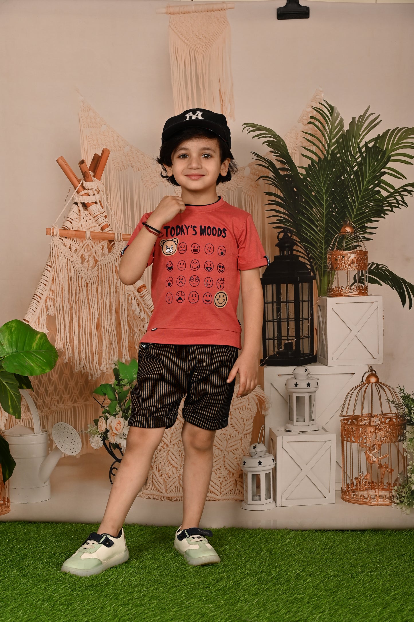 Xpress Your Mood Round Neck T-Shirt & Pant Set