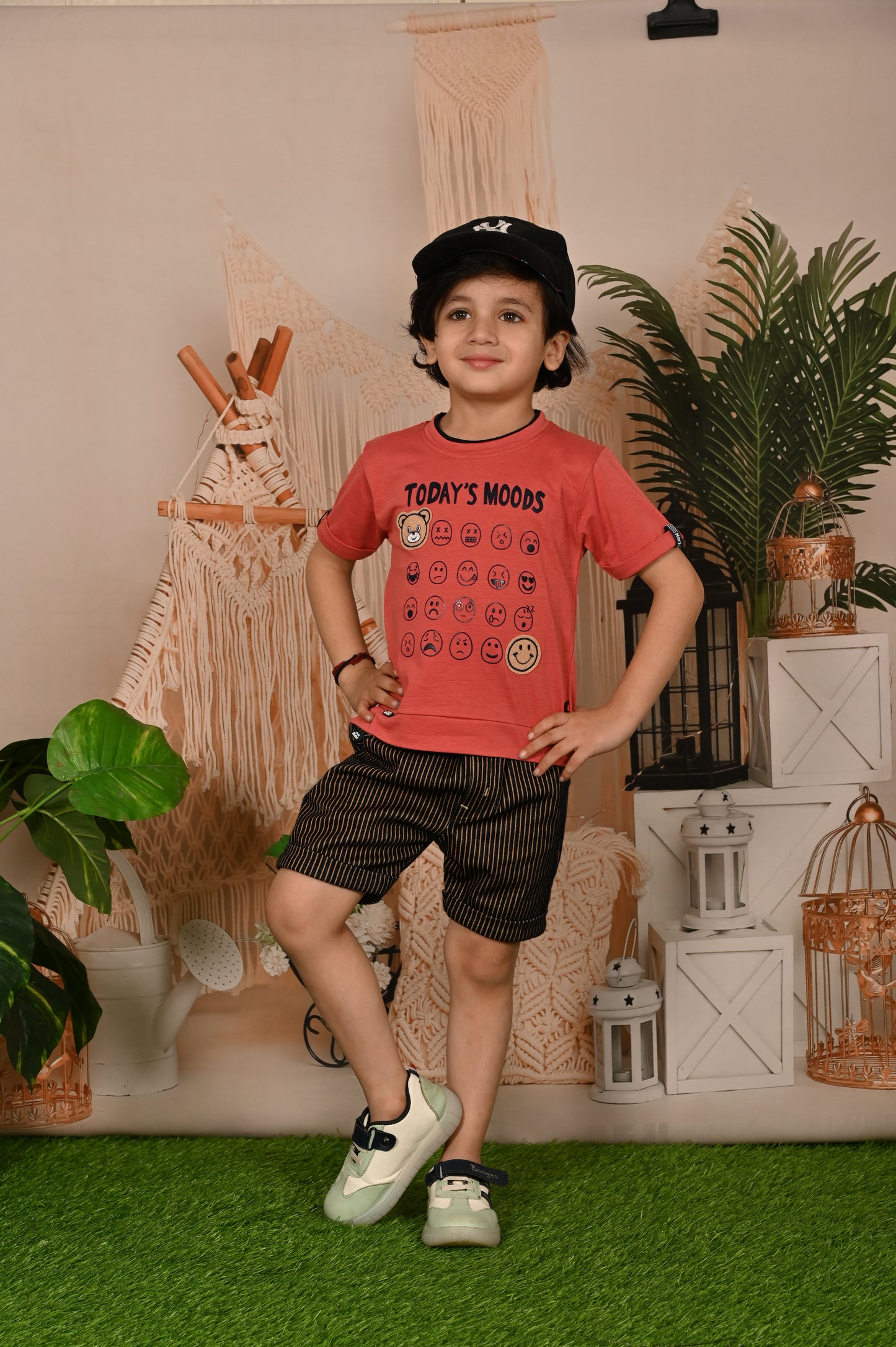 Xpress Your Mood Round Neck T-Shirt & Pant Set