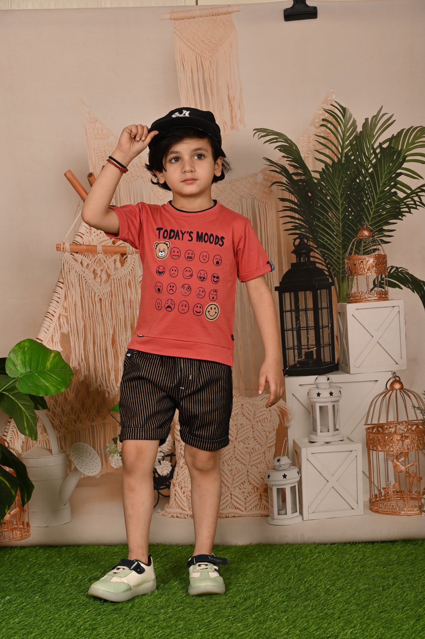 Xpress Your Mood Round Neck T-Shirt & Pant Set