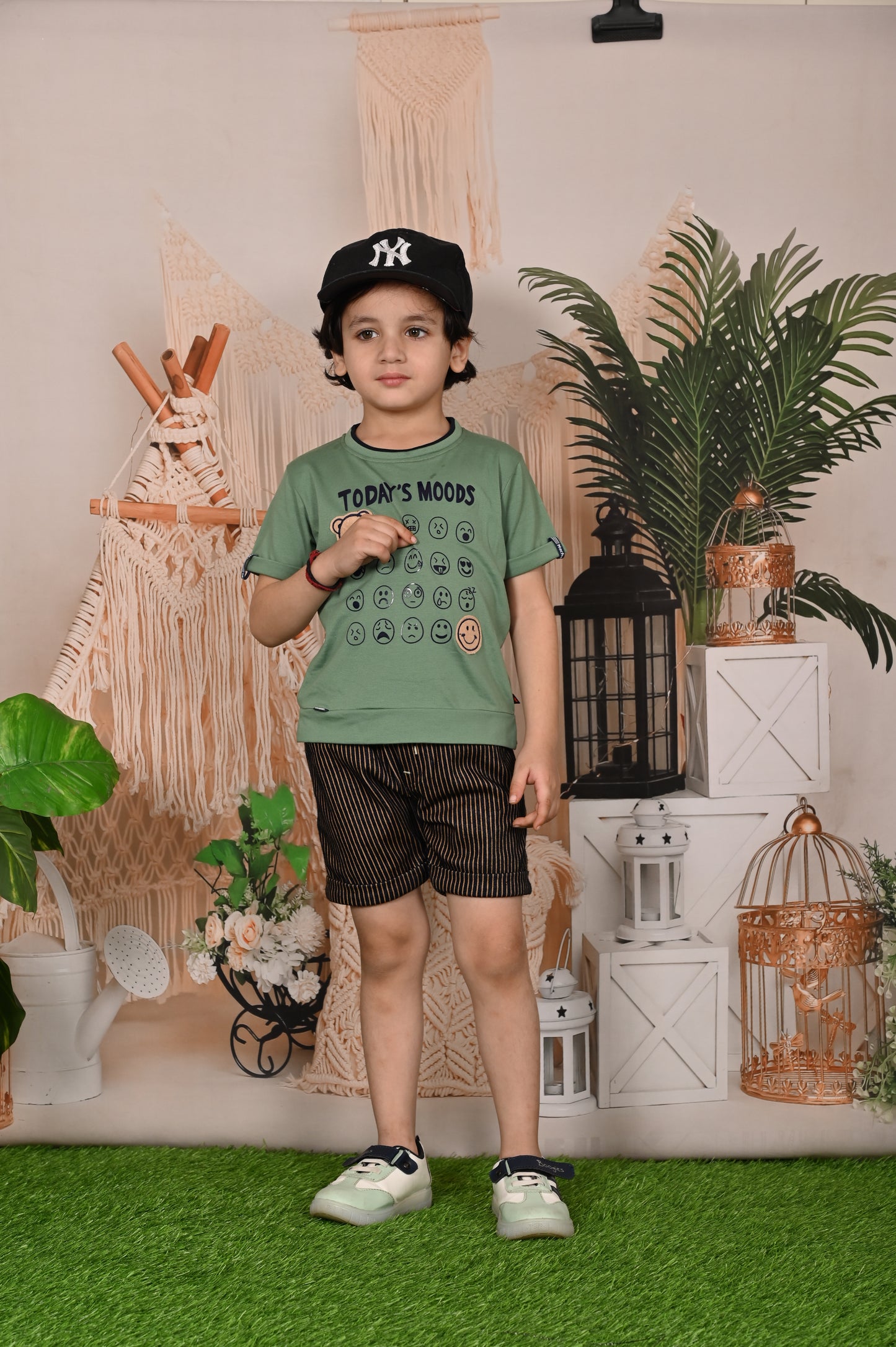 Xpress Your Mood Round Neck T-Shirt & Pant Set