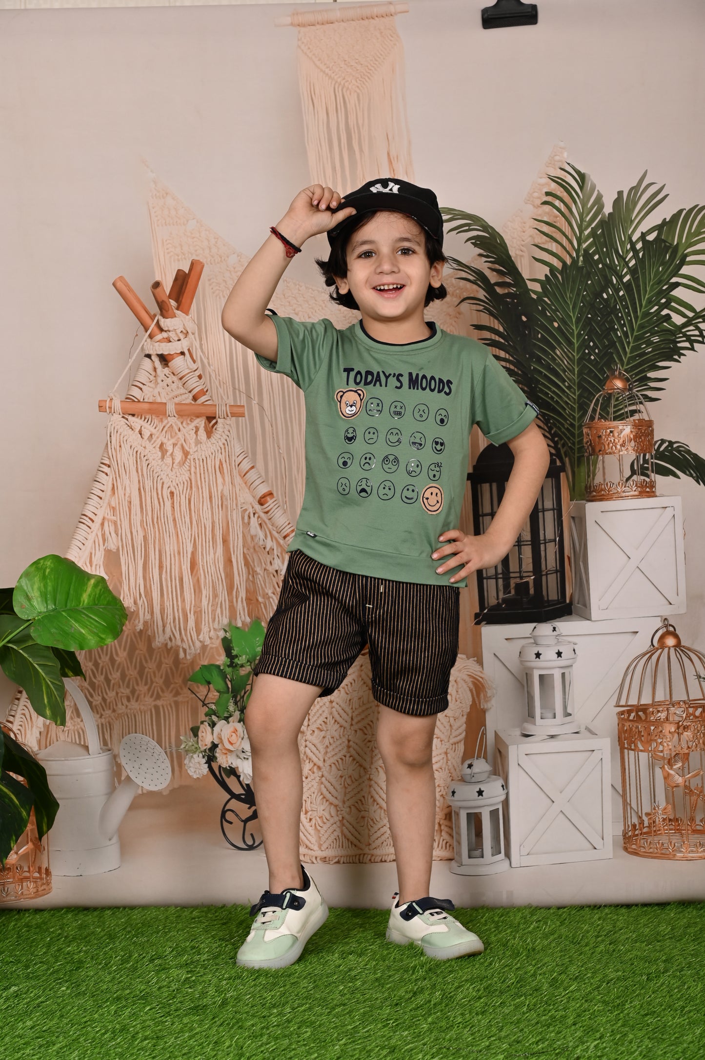 Xpress Your Mood Round Neck T-Shirt & Pant Set