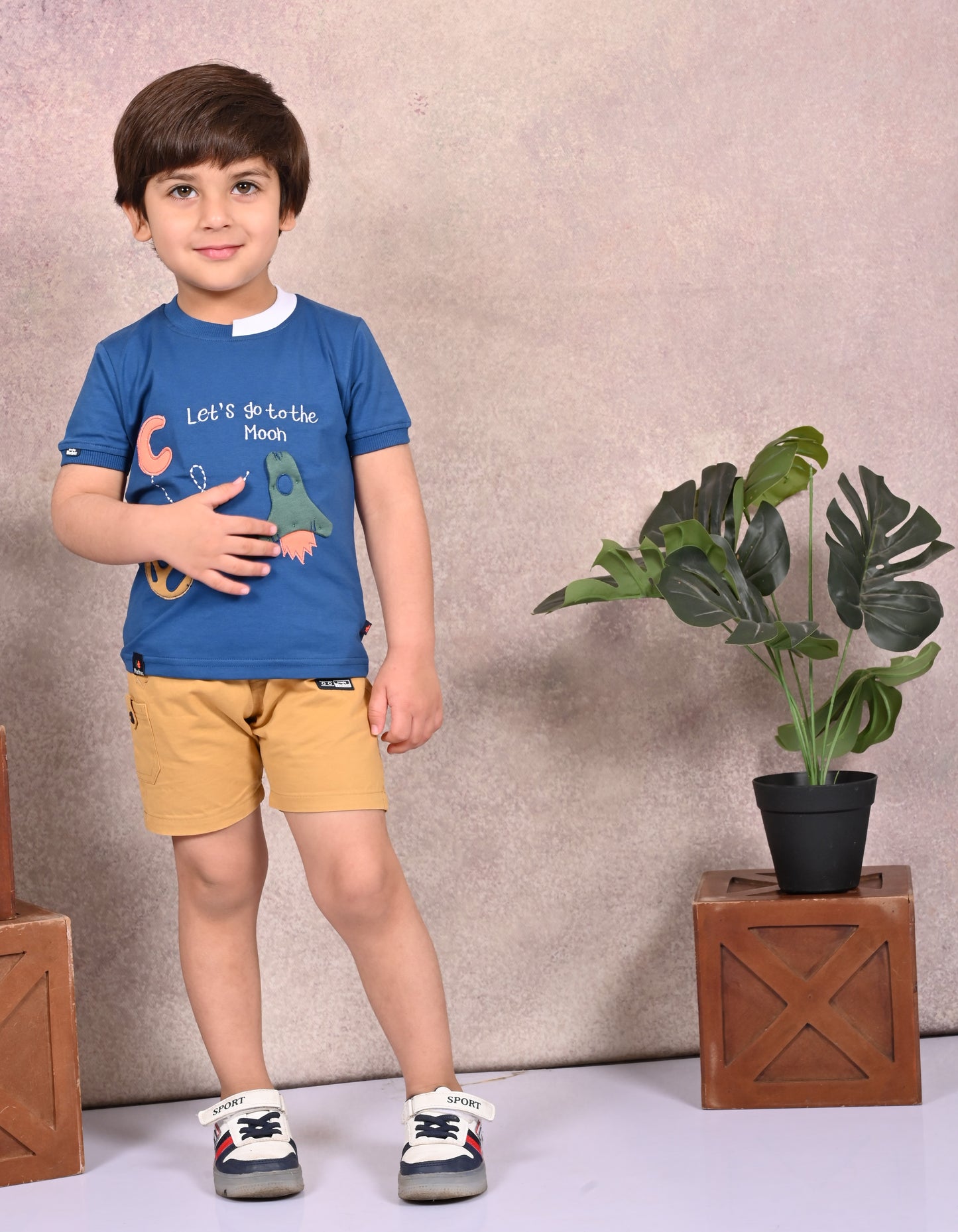 Let's Go to the Moon' Print Round Neck T-Shirt & Shorts Sets