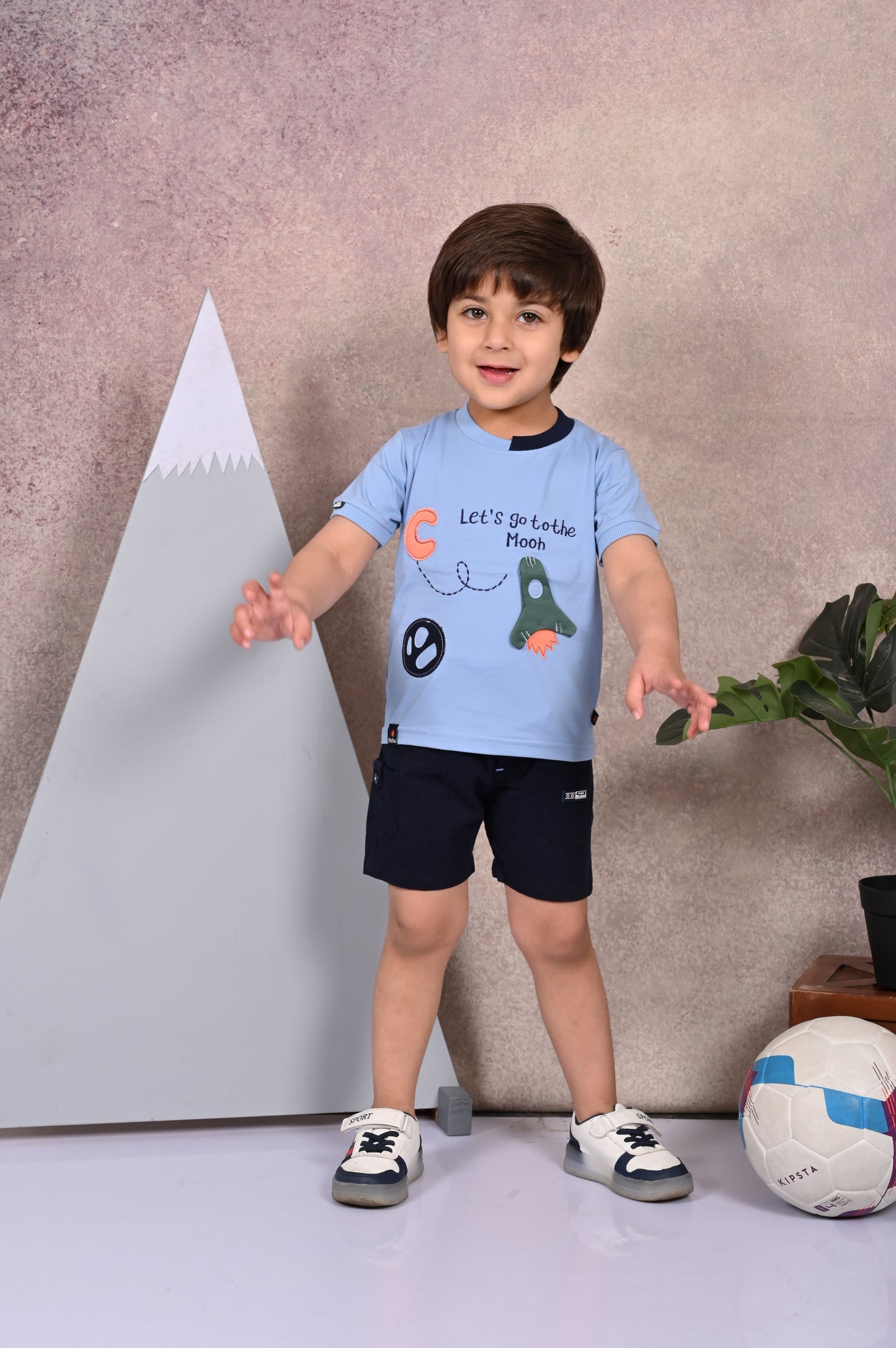 Let's Go to the Moon' Print Round Neck T-Shirt & Shorts Sets