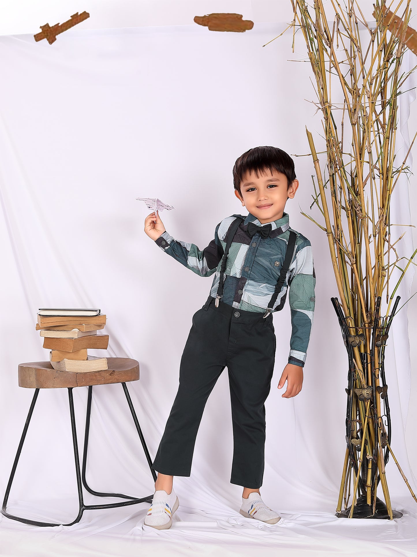 Checks Gallis Full Shirt and Pant Set